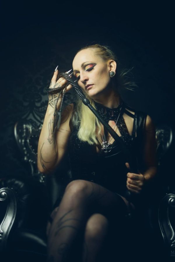 Alessa la Strange Alessa la Strange