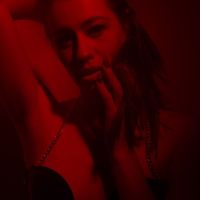 Ruby June - your ruby red goddess with fire and heart - Foto Nr. 11