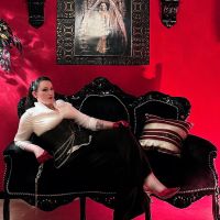 Herrin Astoria - klassische Domina - Foto Nr. 9